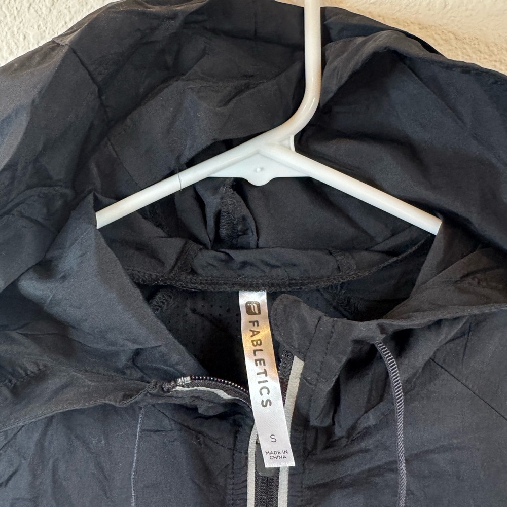 FABLETICS ‘Oversized Flyweight’ Jacket - image 4